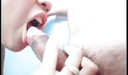 Charlotte Cross lässt einen geile pornofilme kostenlos neuen Hahnrei-Ehemann zusehen, wie sie fickt