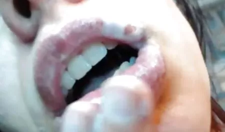 Sexy sexfime kostenlos Babe mit einem schönen Arsch liebt es zu ficken