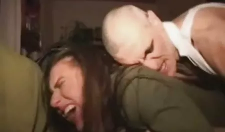 Sie bekommt kostenlose pornofilme fürs handy einen Schwanz in ihren runden Arsch.