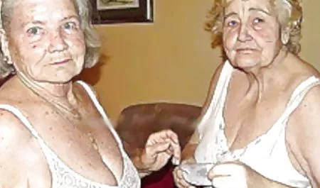 Schwarz sehr sexy vor der kostenlose deutsche fickfilme Webcam