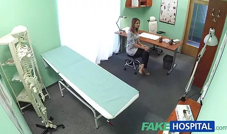 Hungrige asiatische Schlampen kostenlose erotikfilme ansehen lutschen und ficken