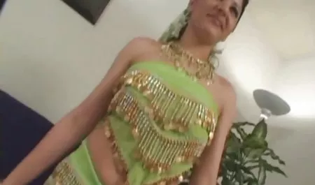 Lassen Sie uns versuchen, deutsche pornofilme kostenlos ansehen die anal - kleine Asiatin untersucht ihr Arschloch Cast Morgan Lee